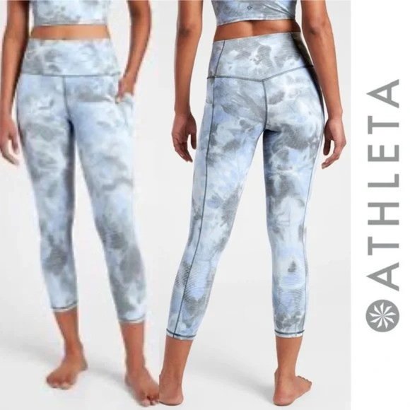 Athleta Pants - Athleta Textured Salutation Stash Pocket II Capri  I XL